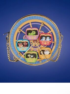 Loungefly Disney Princess
Carousel Crossbody Bag NWT